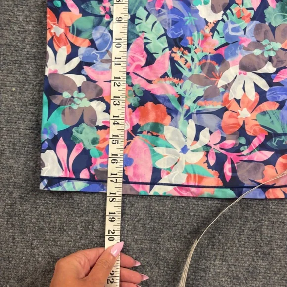 ATHLETA GIRL Mock Neck Rashguard Short Sleeve Blue Floral Swim Shirt size: Large - Picture 4 of 6